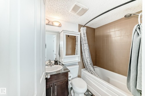 303 1070 Mcconachie Blvd, Edmonton, AB - Indoor Photo Showing Bathroom