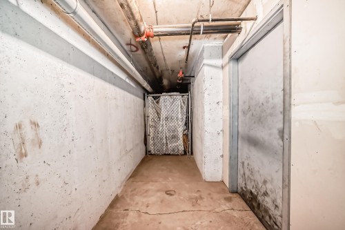 303 1070 Mcconachie Blvd, Edmonton, AB - Indoor