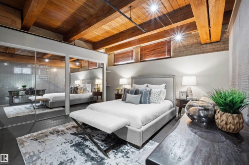 111 10309 107 Street, Edmonton, AB - Indoor Photo Showing Bedroom