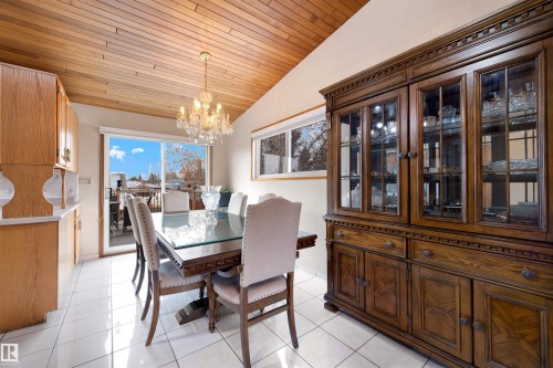9920 184 Street, Edmonton, AB - Indoor Photo Showing Dining Room