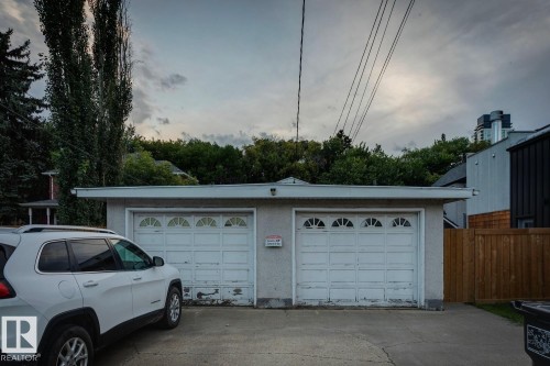 10183/81 92 Street, Edmonton, AB -  With Exterior