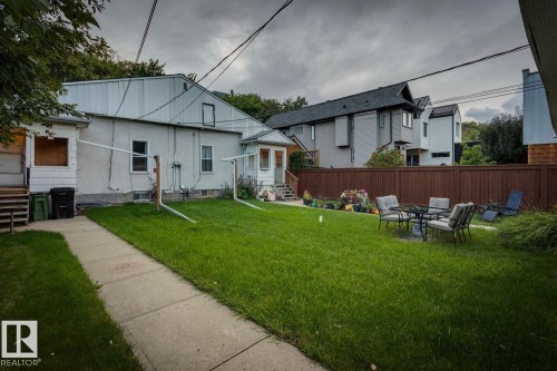 10183/81 92 Street, Edmonton, AB - Outdoor