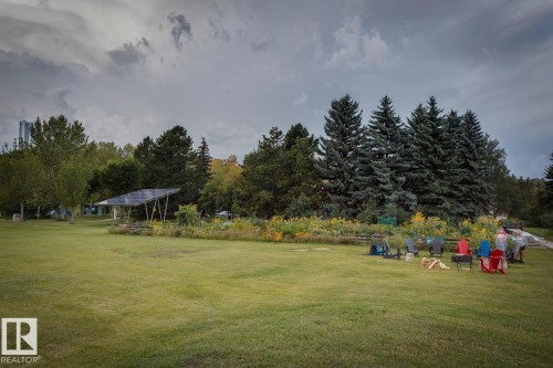 10183/81 92 Street, Edmonton, AB - Outdoor