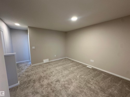 1152 South Creek Wynd, Stony Plain, AB - Indoor Photo Showing Other Room