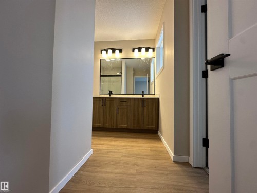 1152 South Creek Wynd, Stony Plain, AB - Indoor Photo Showing Other Room