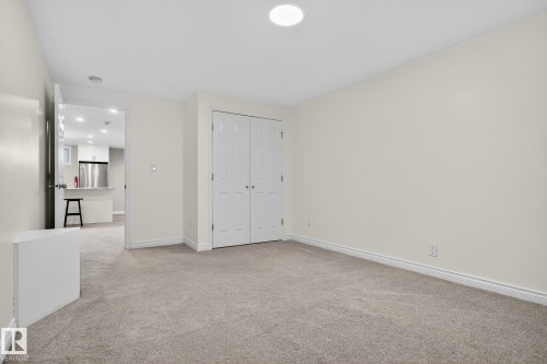 11155 37 Avenue, Edmonton, AB - Indoor Photo Showing Other Room