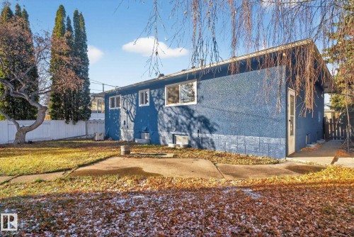 11155 37 Avenue, Edmonton, AB - Outdoor