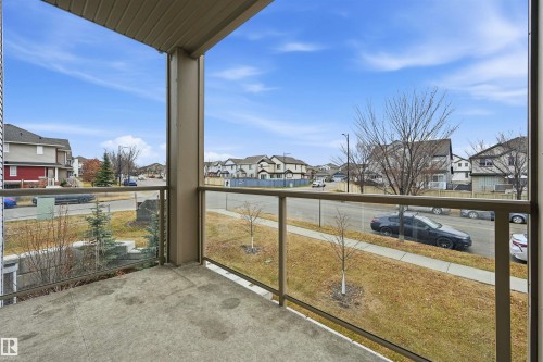 228 812 Welsh Drive, Edmonton, AB - Outdoor
