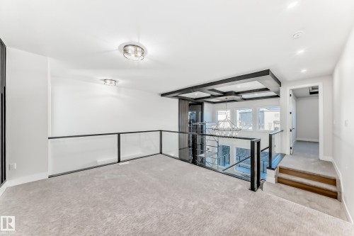 7025 Kiviaq Crescent, Edmonton, AB -  Photo Showing Other Room