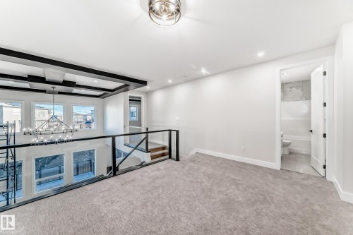 7025 Kiviaq Crescent, Edmonton, AB - Indoor Photo Showing Other Room