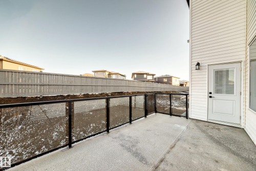 7025 Kiviaq Crescent, Edmonton, AB - Outdoor With Exterior