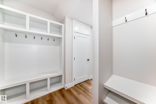 7025 Kiviaq Crescent, Edmonton, AB - Indoor