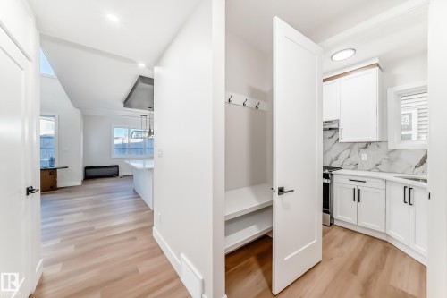 7025 Kiviaq Crescent, Edmonton, AB - Indoor Photo Showing Other Room