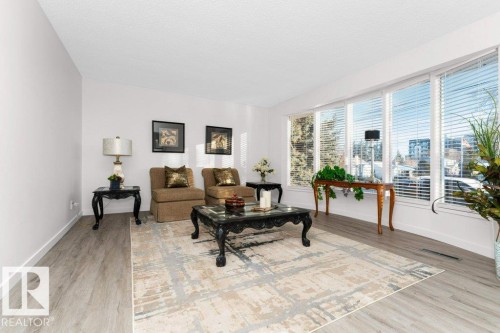 5100 53 Avenue, Stony Plain, AB - Indoor Photo Showing Living Room