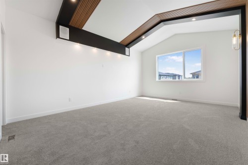 48 Grassview Crescent, Spruce Grove, AB - Indoor Photo Showing Other Room