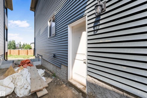 48 Grassview Crescent, Spruce Grove, AB - Outdoor