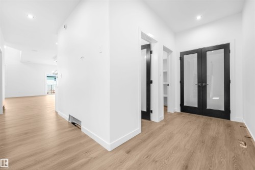 48 Grassview Crescent, Spruce Grove, AB - Indoor Photo Showing Other Room