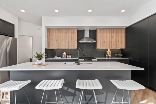 5827 Kootook Link, Edmonton, AB - Indoor Photo Showing Kitchen With Upgraded Kitchen