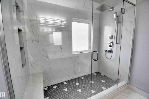 4409 44 Street, St. Paul Town, AB - Indoor Photo Showing Bathroom