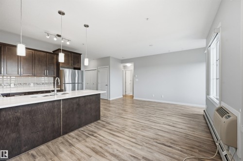 414 812 Welsh Drive, Edmonton, AB - Indoor Photo Showing Kitchen With Stainless Steel Kitchen