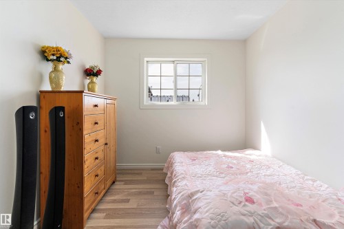 12711 128 Street, Edmonton, AB - Indoor Photo Showing Bedroom