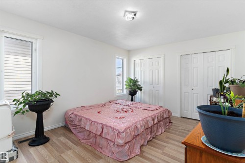 12711 128 Street, Edmonton, AB - Indoor Photo Showing Bedroom