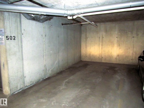453 1196 Hyndman Road Nw, Edmonton, AB - Indoor Photo Showing Garage