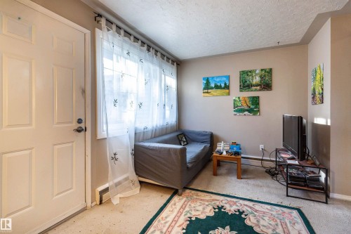 6 15431 93 Avenue, Edmonton, AB - Indoor