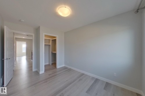 1653 Plum Circle Circle, Edmonton, AB - Indoor Photo Showing Other Room