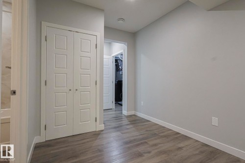 1653 Plum Circle Circle, Edmonton, AB - Indoor Photo Showing Other Room