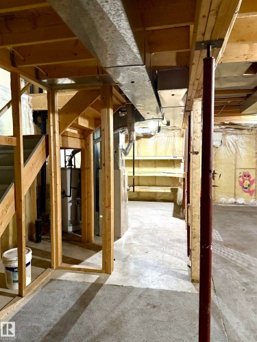 1480 Jefferys Crescent, Edmonton, AB - Indoor