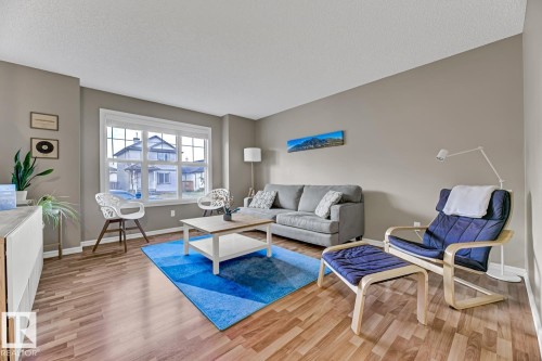 2341 29A Avenue, Edmonton, AB - Indoor Photo Showing Living Room