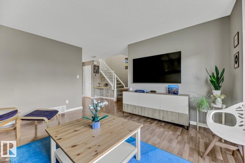 2341 29A Avenue, Edmonton, AB - Indoor Photo Showing Other Room