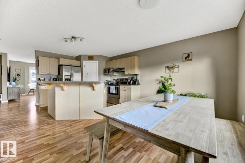 2341 29A Avenue, Edmonton, AB - Indoor Photo Showing Kitchen