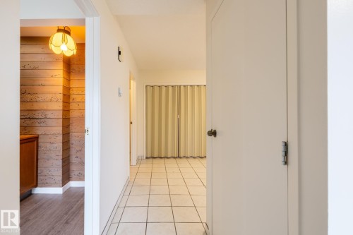 14339 122 Street, Edmonton, AB - Indoor Photo Showing Other Room