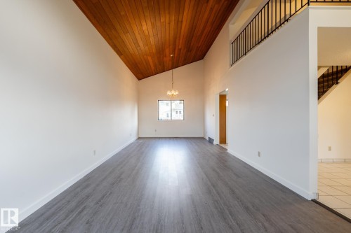 14339 122 Street, Edmonton, AB - Indoor Photo Showing Other Room