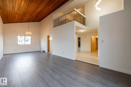 14339 122 Street, Edmonton, AB - Indoor Photo Showing Other Room