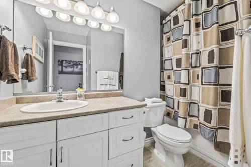 107 6708 90 Avenue, Edmonton, AB - Indoor Photo Showing Bathroom
