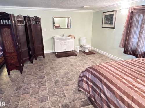 673001A Rge Road 215, Rural Athabasca County, AB - Indoor Photo Showing Bedroom