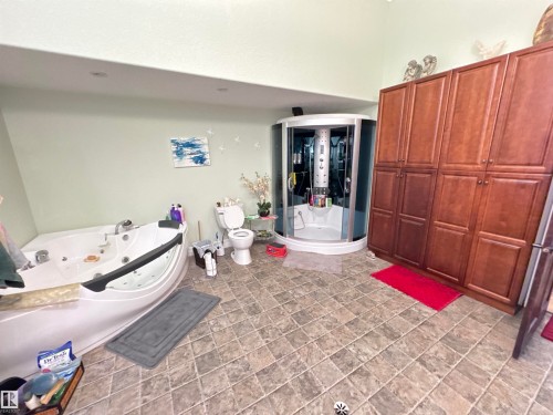 673001A Rge Road 215, Rural Athabasca County, AB - Indoor Photo Showing Other Room