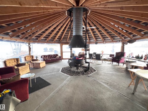 673001A Rge Road 215, Rural Athabasca County, AB - Indoor