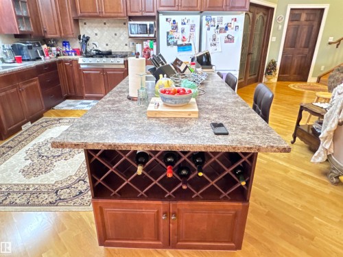 673001A Rge Road 215, Rural Athabasca County, AB - Indoor Photo Showing Kitchen