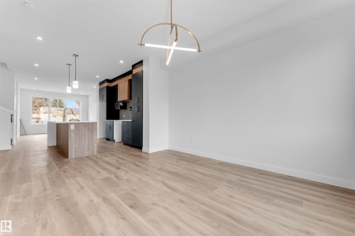 7934 77 Avenue, Edmonton, AB - Indoor Photo Showing Kitchen