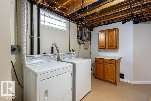 15224 117 Street, Edmonton, AB - Indoor Photo Showing Laundry Room