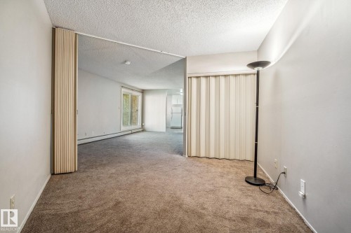 22 11265 31 Avenue, Edmonton, AB - Indoor Photo Showing Other Room