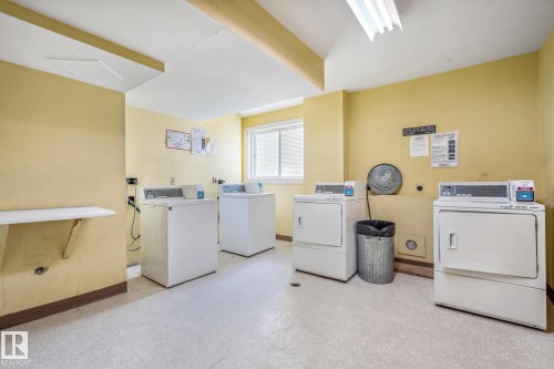 22 11265 31 Avenue, Edmonton, AB - Indoor Photo Showing Laundry Room