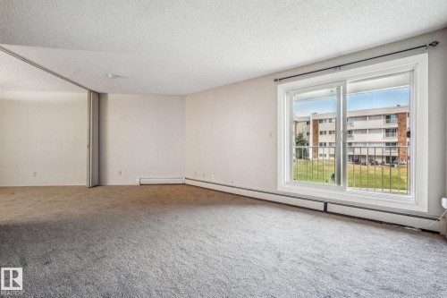 22 11265 31 Avenue, Edmonton, AB - Indoor Photo Showing Other Room
