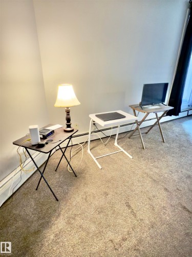 22 11265 31 Avenue, Edmonton, AB - Indoor Photo Showing Office