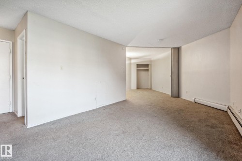 22 11265 31 Avenue, Edmonton, AB - Indoor Photo Showing Other Room