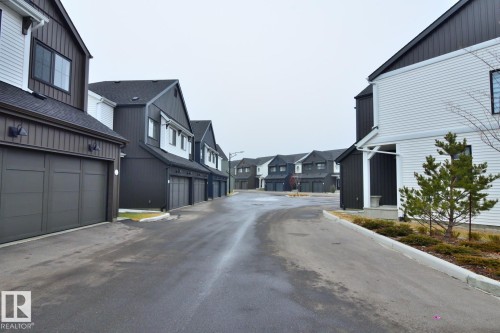 33 1910 Collip View, Edmonton, AB - Outdoor